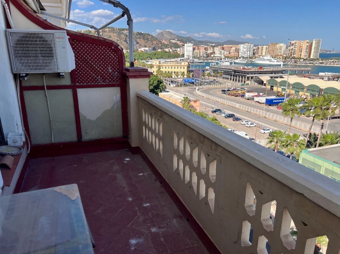 Ático em primeira linha de mar em Málaga — Terraço mar