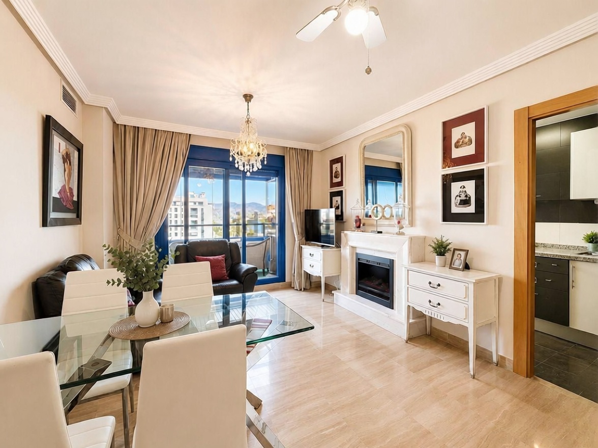 Appartement en première ligne de plage à Málaga — Séjour