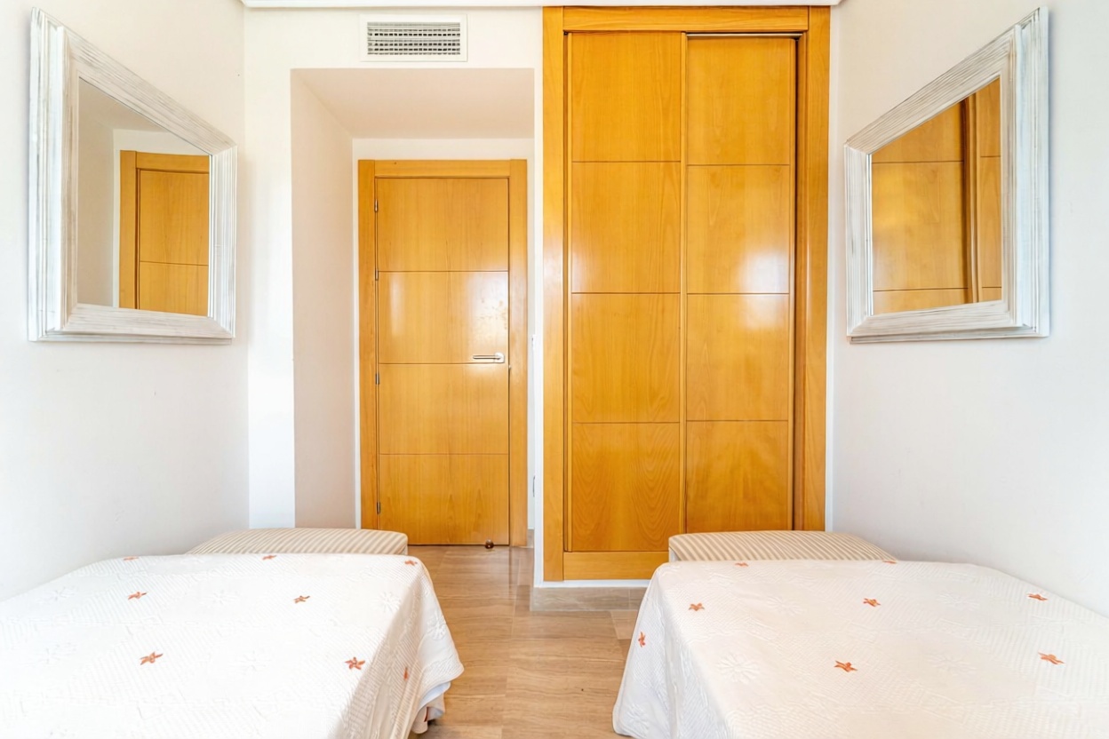 Appartement en première ligne de plage à Málaga — Chambre