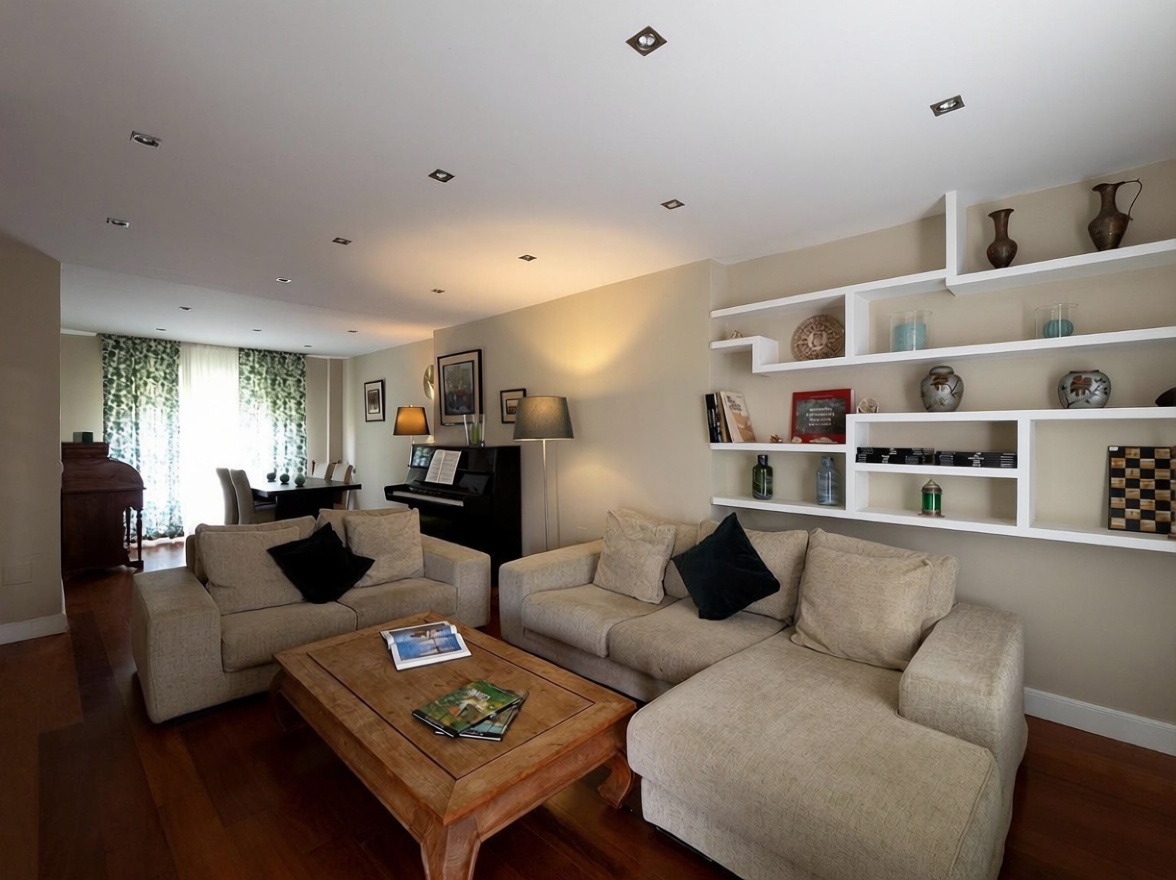Duplex en première ligne de plage à Málaga — Séjour