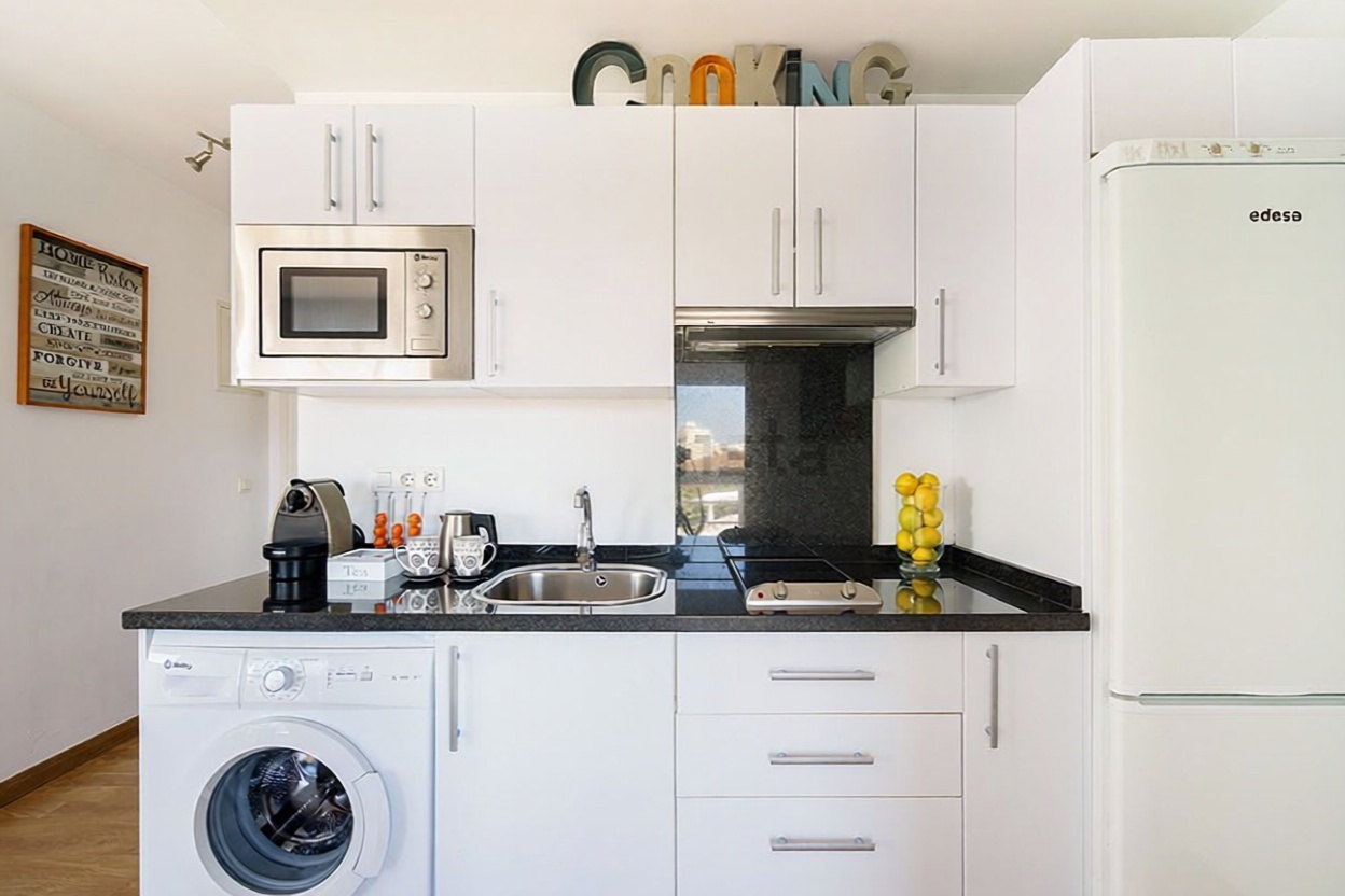 Appartement en première ligne de plage à Málaga — Cuisine