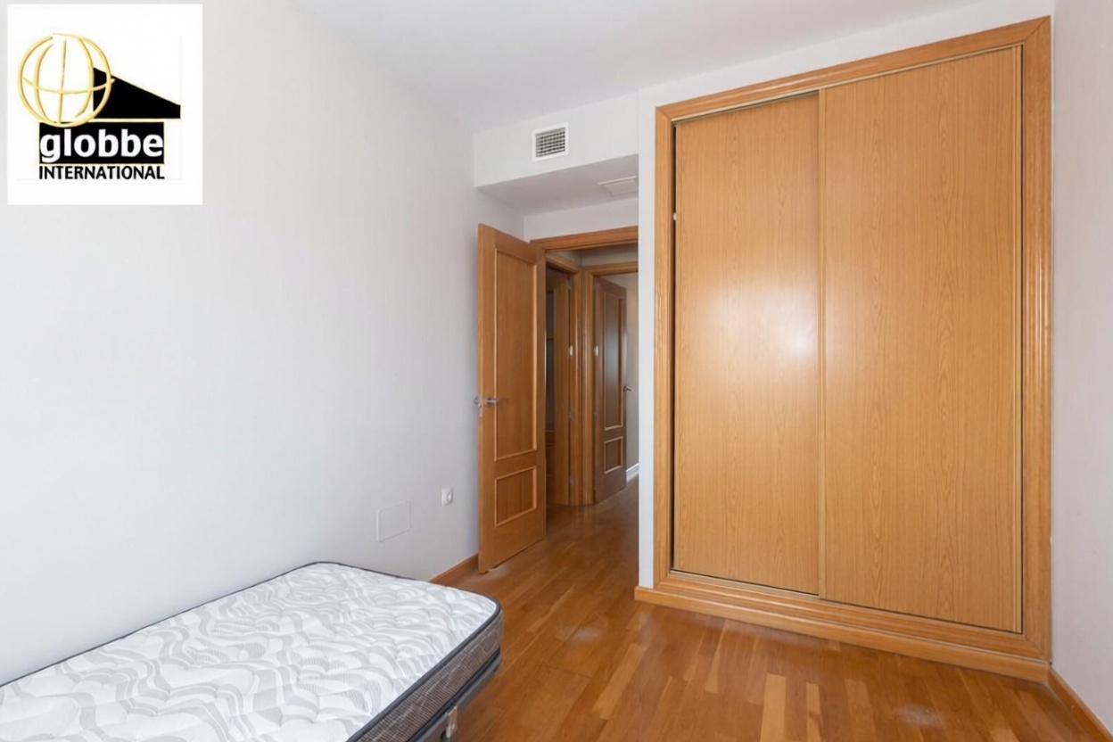 Ático em primeira linha de mar em Málaga — Quarto