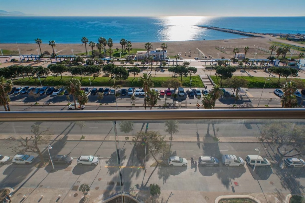 Appartement en première ligne de plage à Málaga — Vue mer