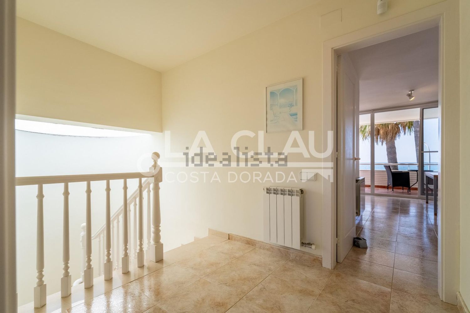 Chalet with direct beach access in Altafulla — Bedroom