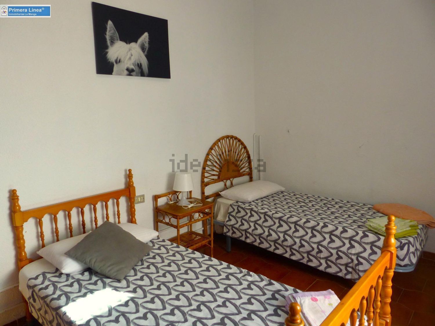 Chalet en venta con acceso directo a la playa en Cartagena