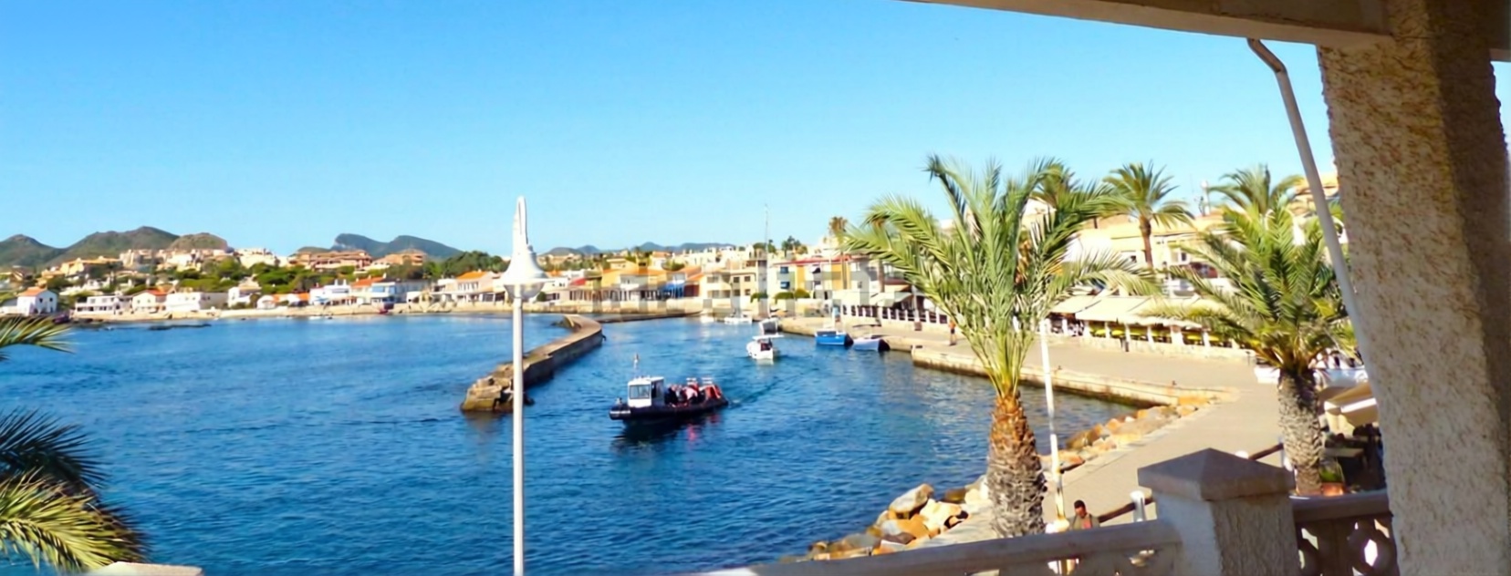 Chalet with direct beach access in Cartagena