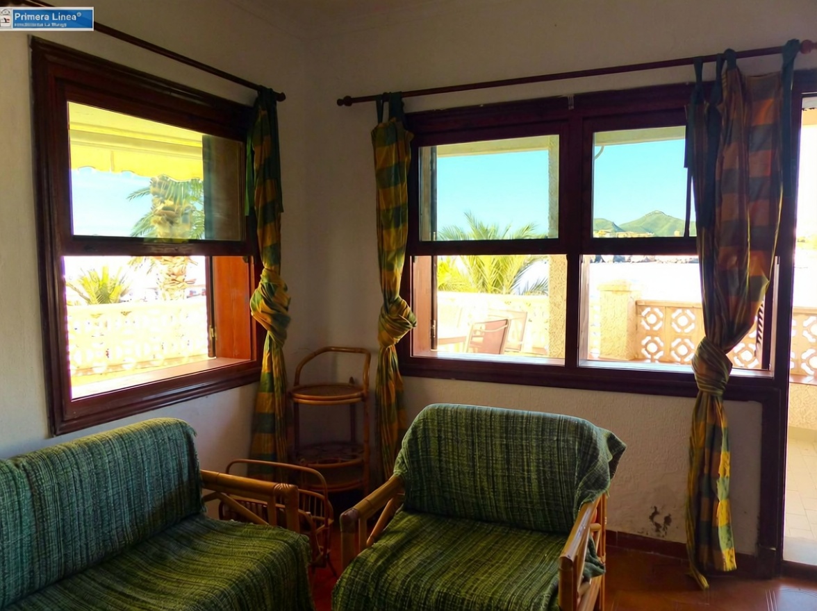 Chalet avec accès direct à la plage à Cartagena — Séjour