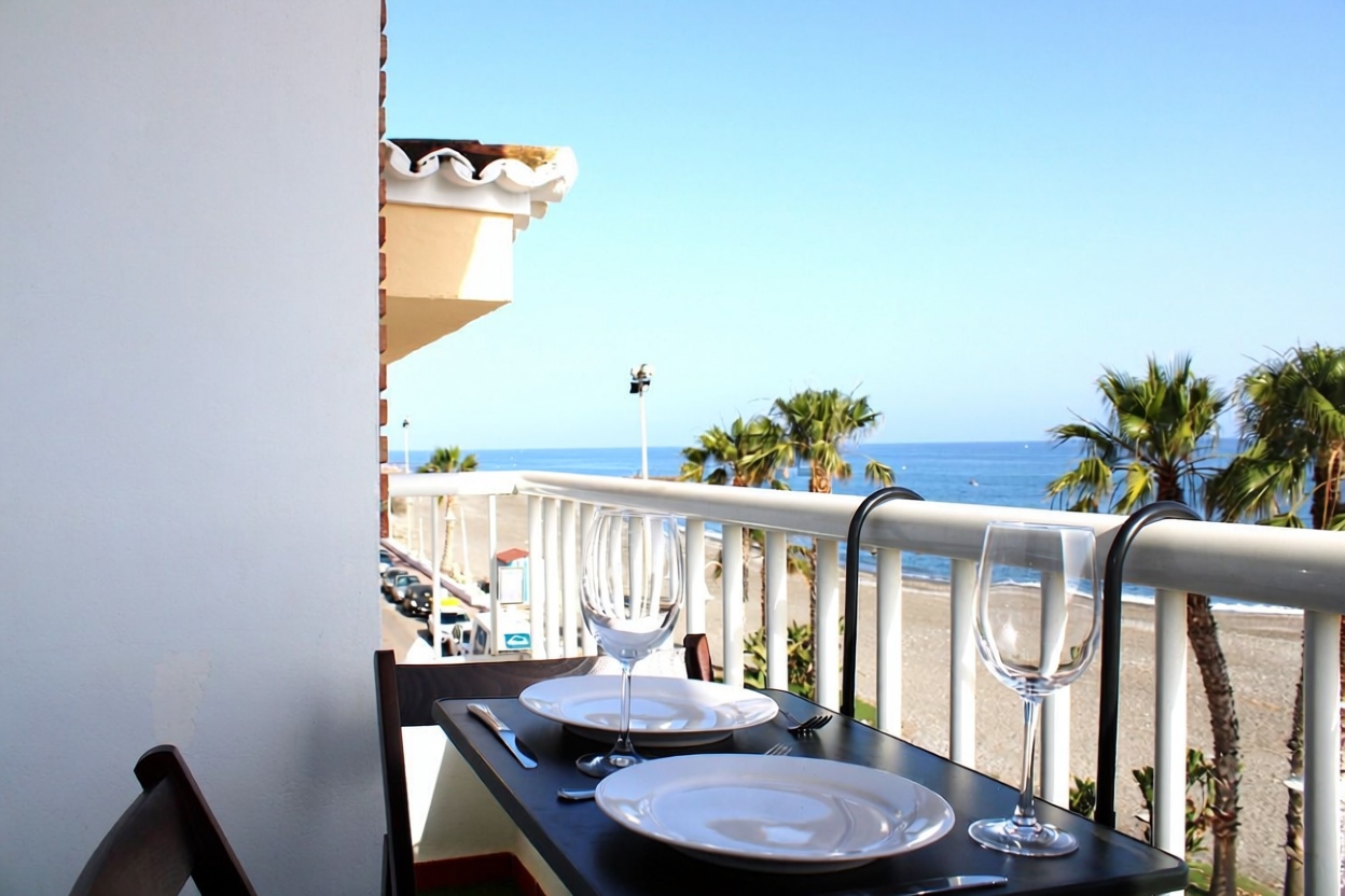 Duplex en première ligne de plage à Algarrobo-Costa