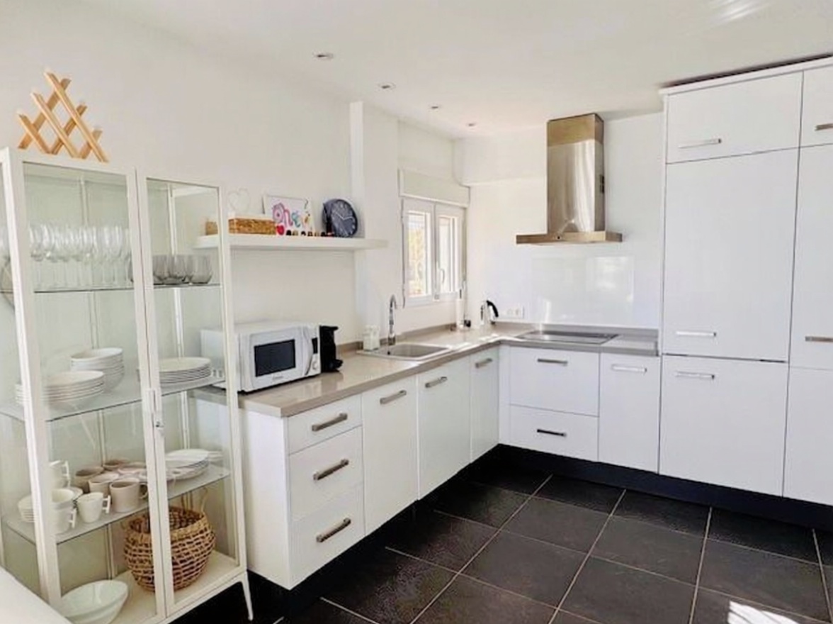 Appartement en première ligne de plage à Altea — Cuisine