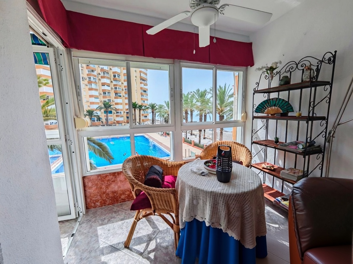 Appartement en première ligne de plage à Algarrobo-Costa