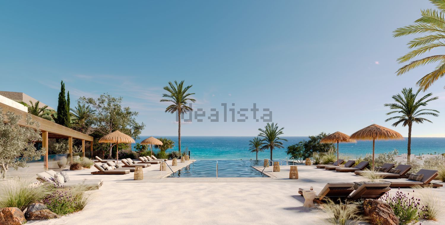 Flat for sale frontline beach in Mojácar