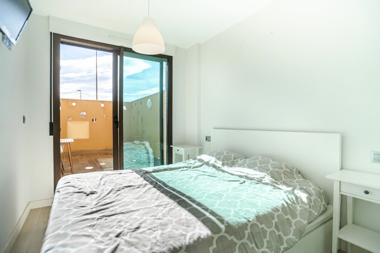 Appartement en première ligne de plage à Cartagena — Chambre