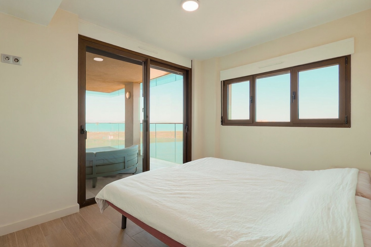 Appartement en première ligne de plage à Cartagena — Chambre