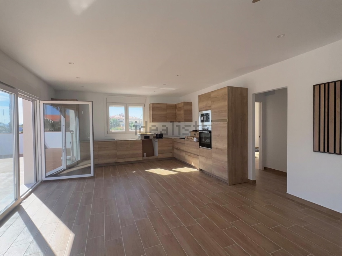 Appartement en attique en première ligne de mer à Cartagena — Cuisine
