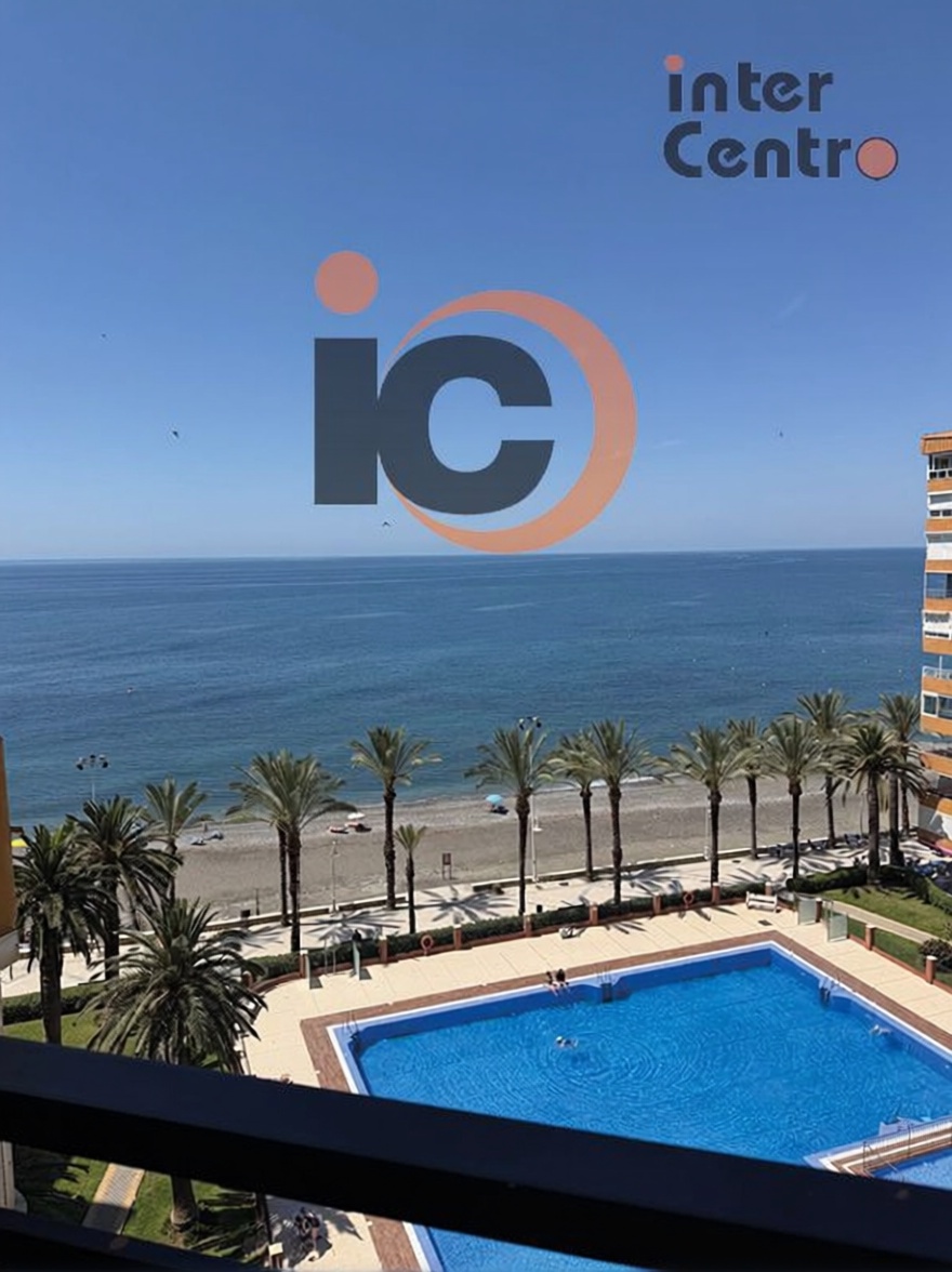 Beachfront flat in Algarrobo-Costa — Sea terrace