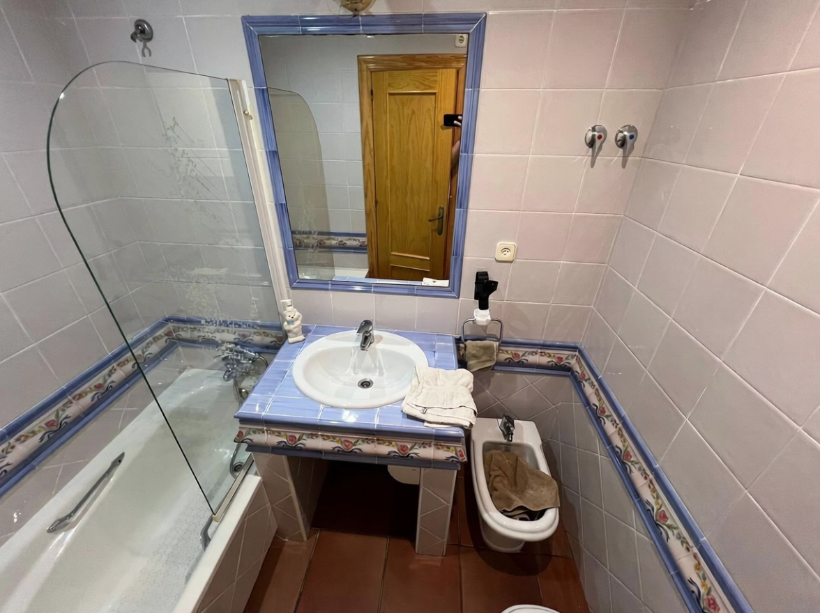 Beachfront flat in Cartagena — Bathroom