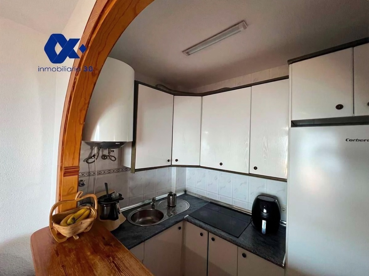 Apartamento em primeira linha de praia em La Mamola — Cozinha
