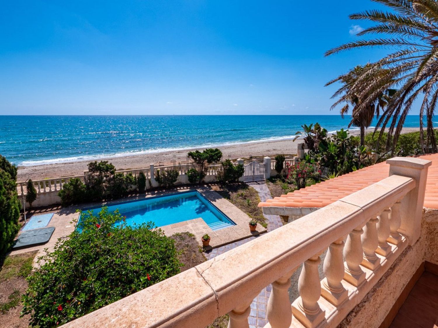 Chalet with direct beach access in Mojácar
