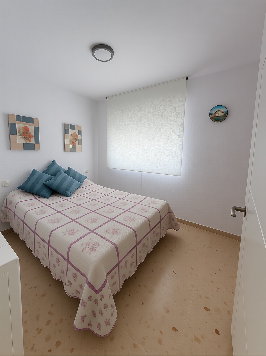 Ático em primeira linha de mar em La Mamola — Quarto