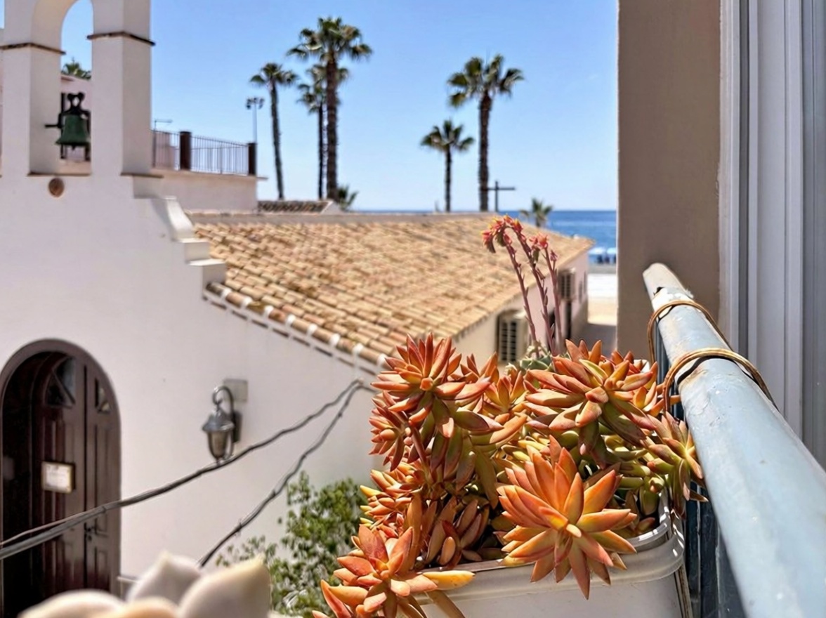 Duplex en première ligne de plage à Algarrobo-Costa
