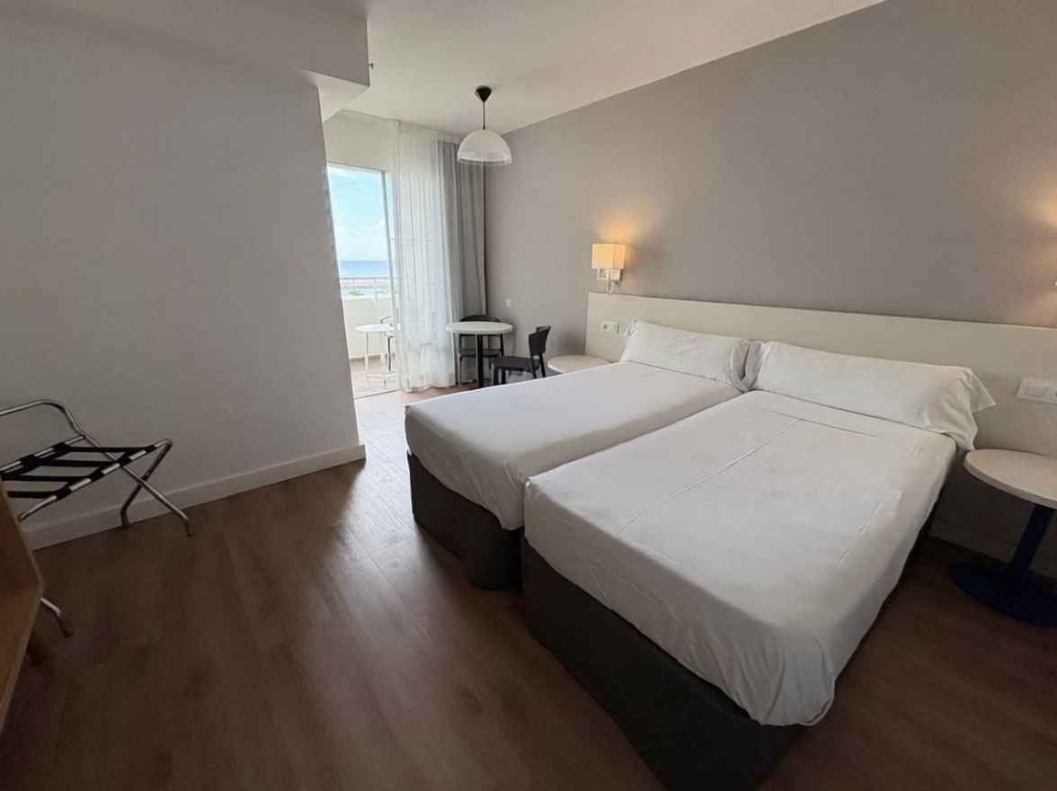Estúdio em primeira linha de praia em Torremolinos — Quarto