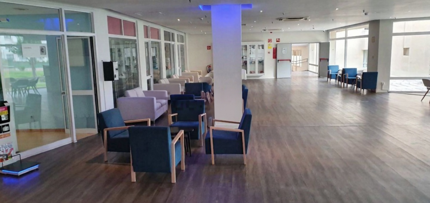 Estúdio em primeira linha de praia em Torremolinos — Sala