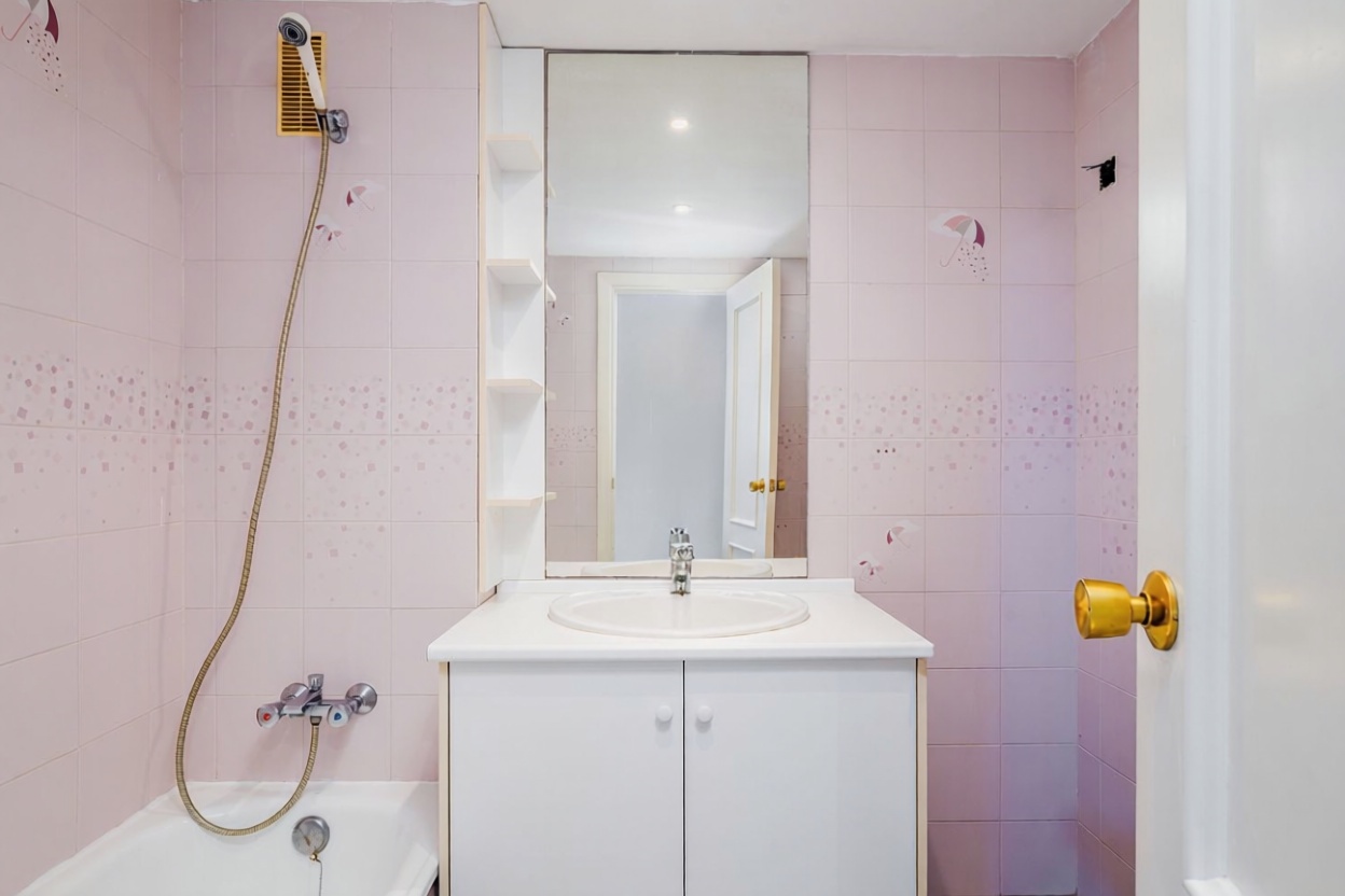 Apartamento em primeira linha de praia em Torremolinos — Casa banho