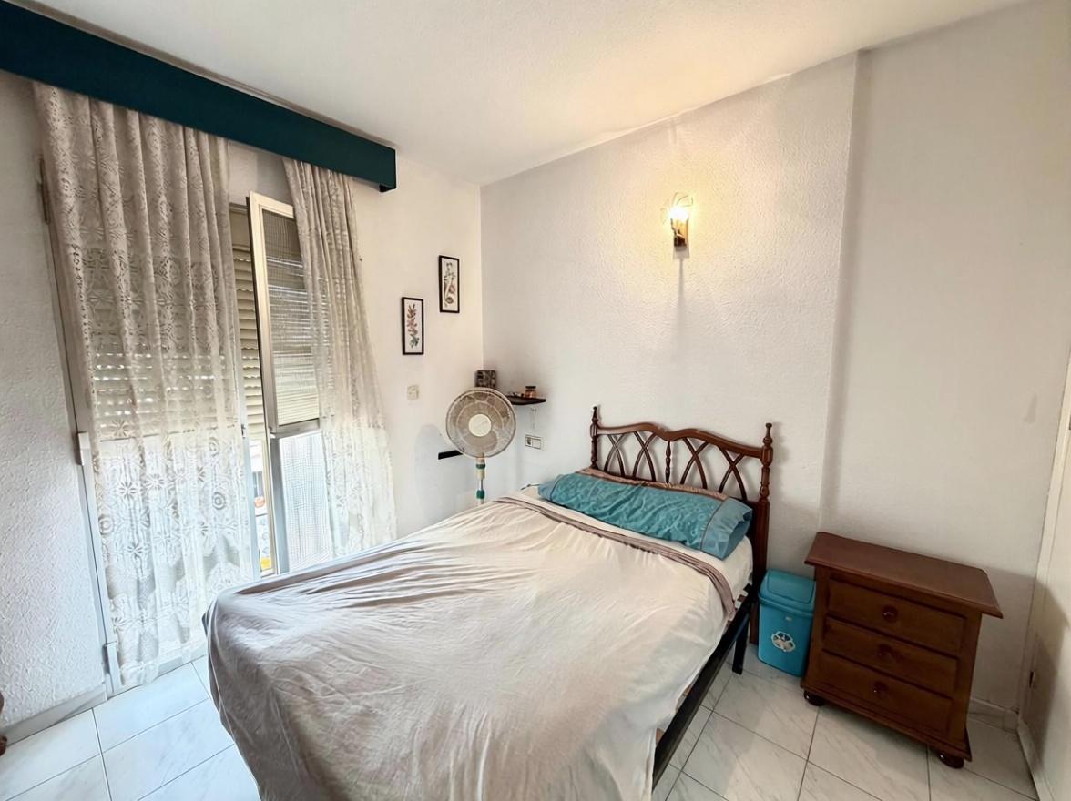 Chalet avec accès direct à la plage à Torremolinos — Chambre