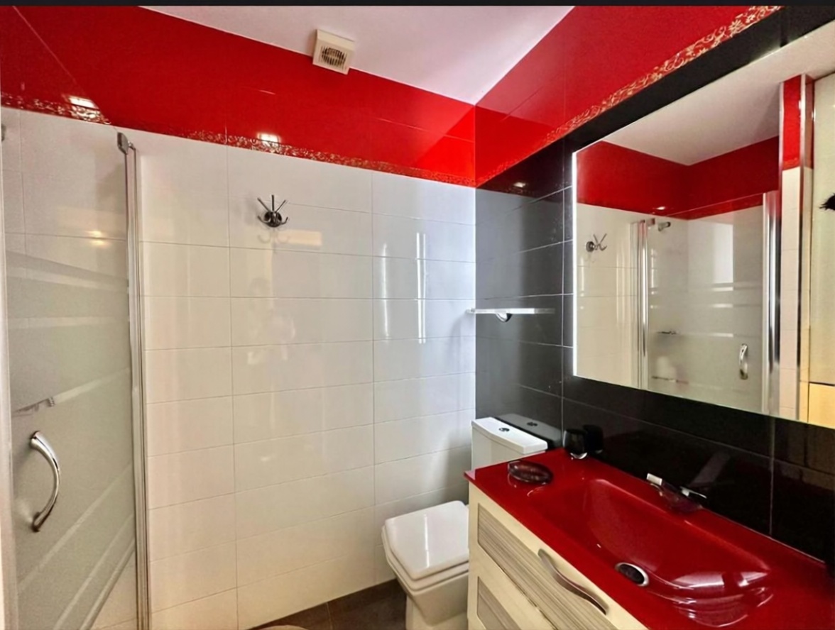Apartamento em primeira linha de praia em Torremolinos — Casa banho
