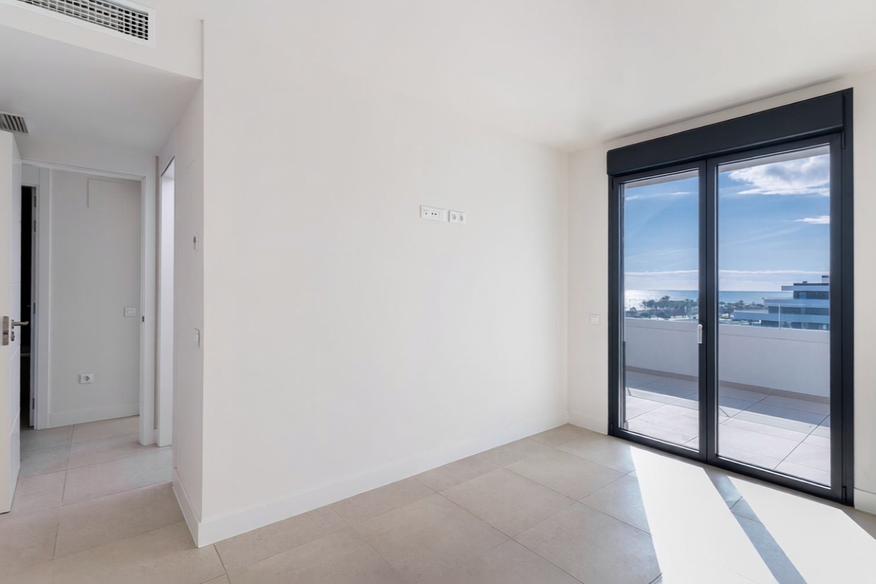 Appartement en attique en première ligne de mer à Torremolinos — Cuisine