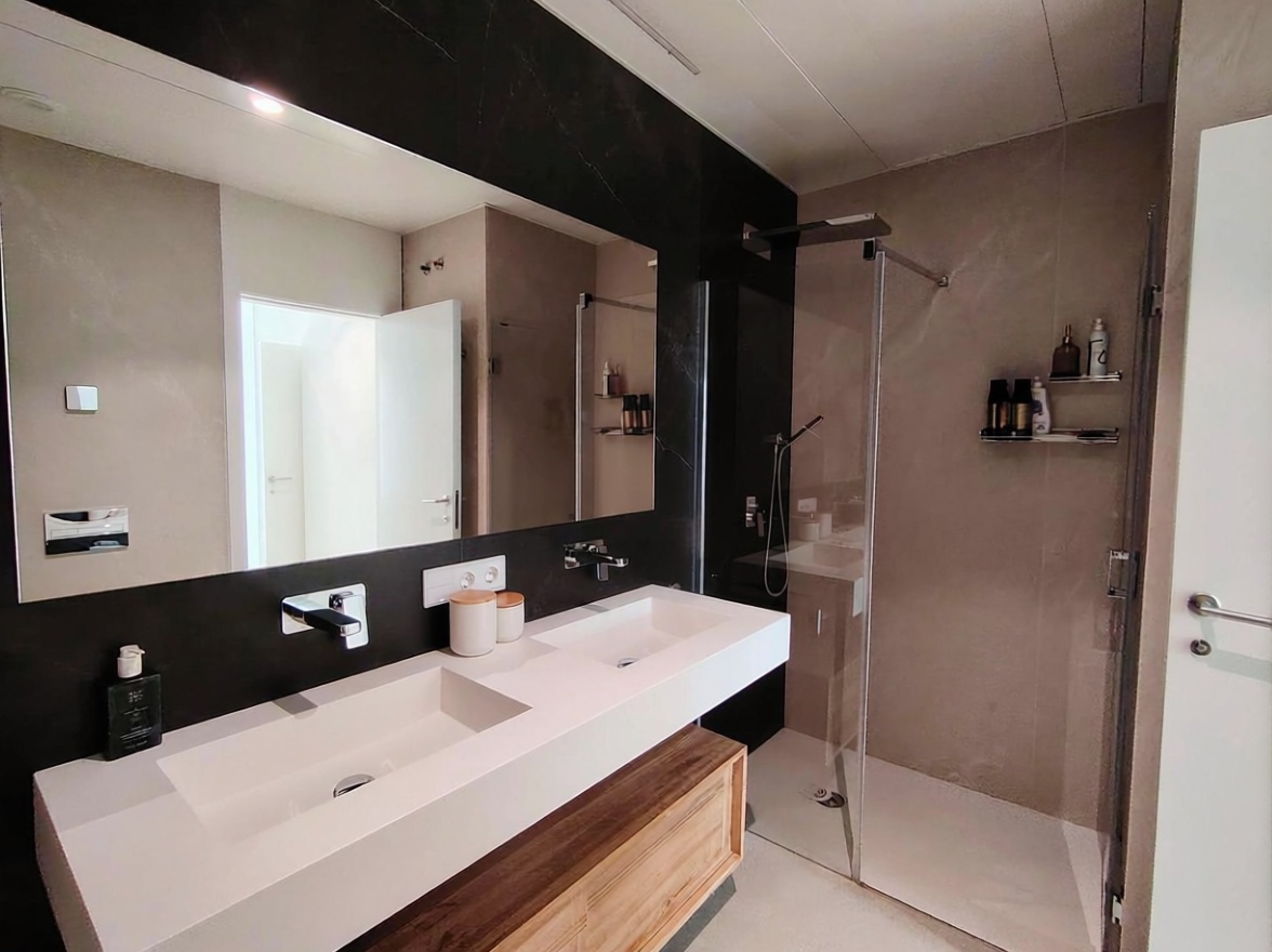 Apartamento em primeira linha de praia em Torremolinos — Casa banho