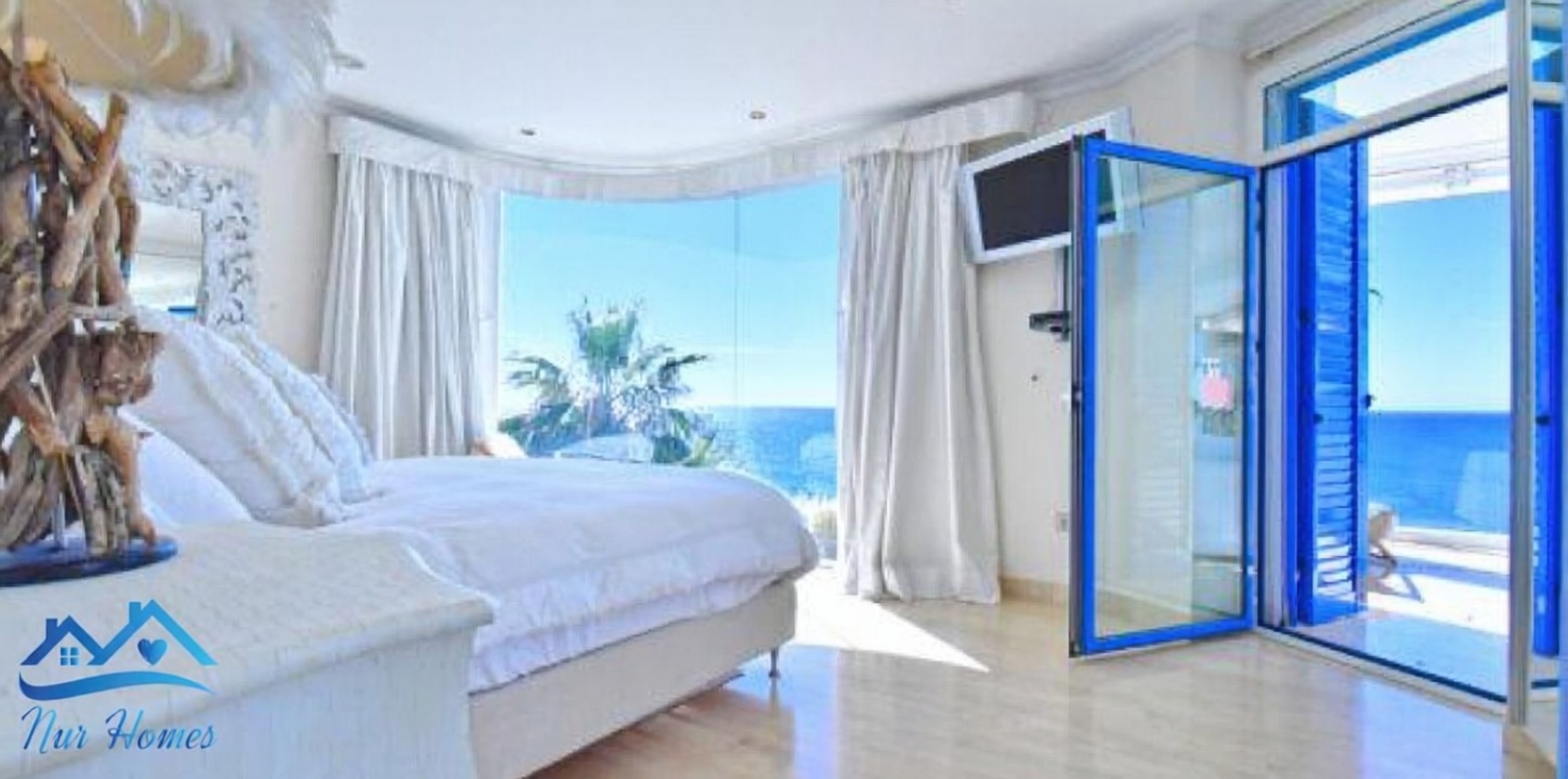 Apartamento em primeira linha de praia em Benalmádena — Quarto