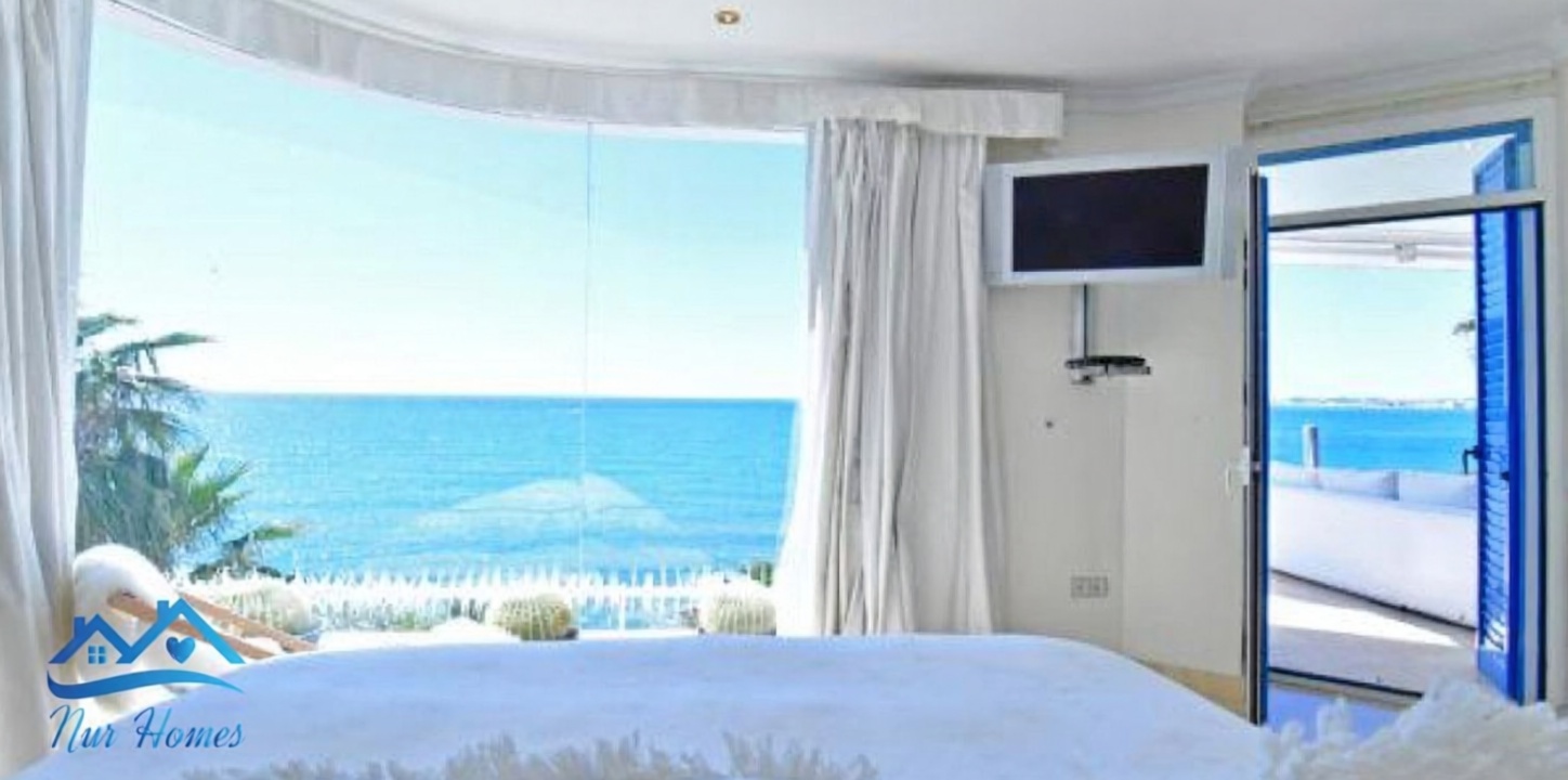 Apartamento em primeira linha de praia em Benalmádena — Quarto