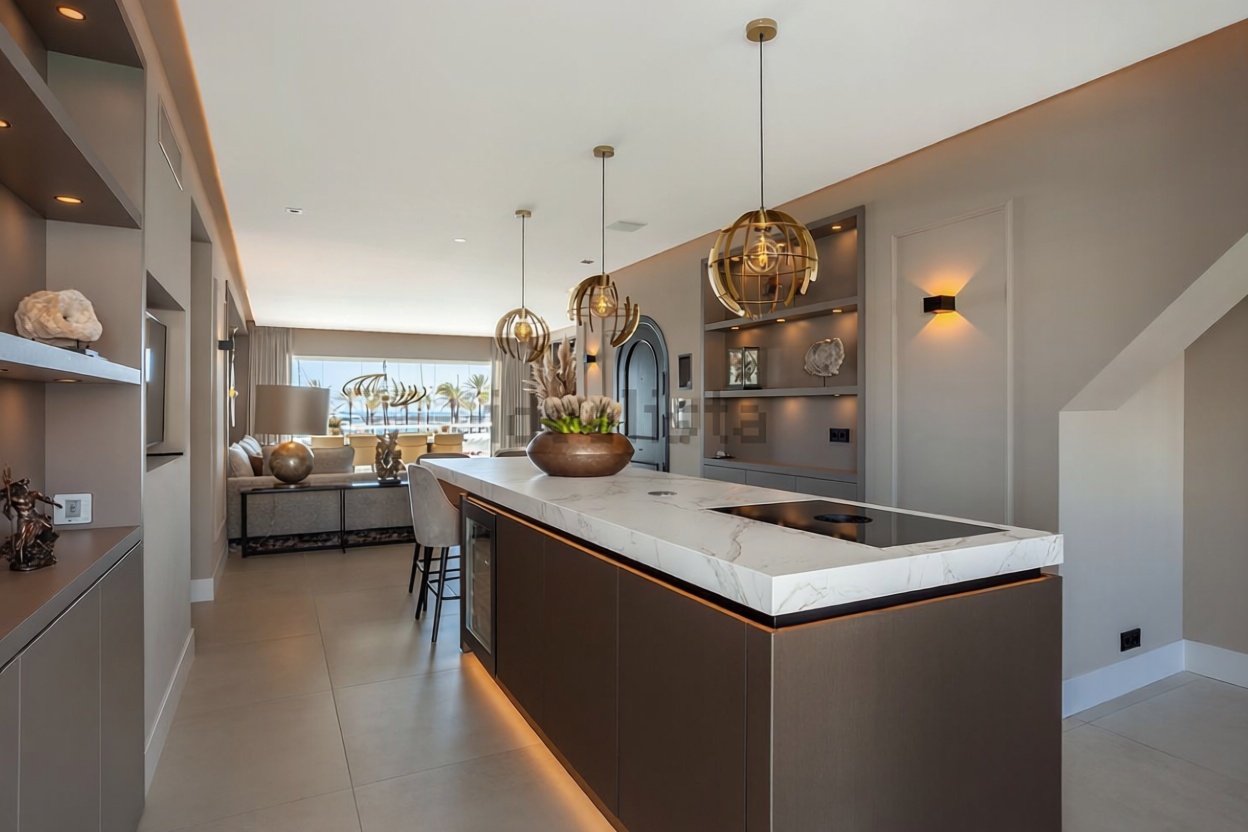 Duplex en première ligne de plage à Benalmádena — Cuisine