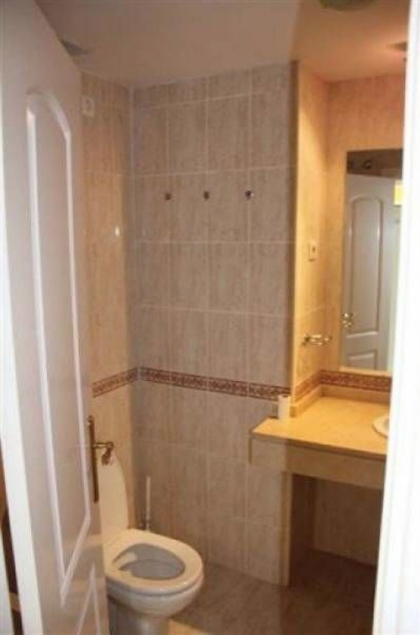 Ático em primeira linha de mar em Benalmádena — Casa banho