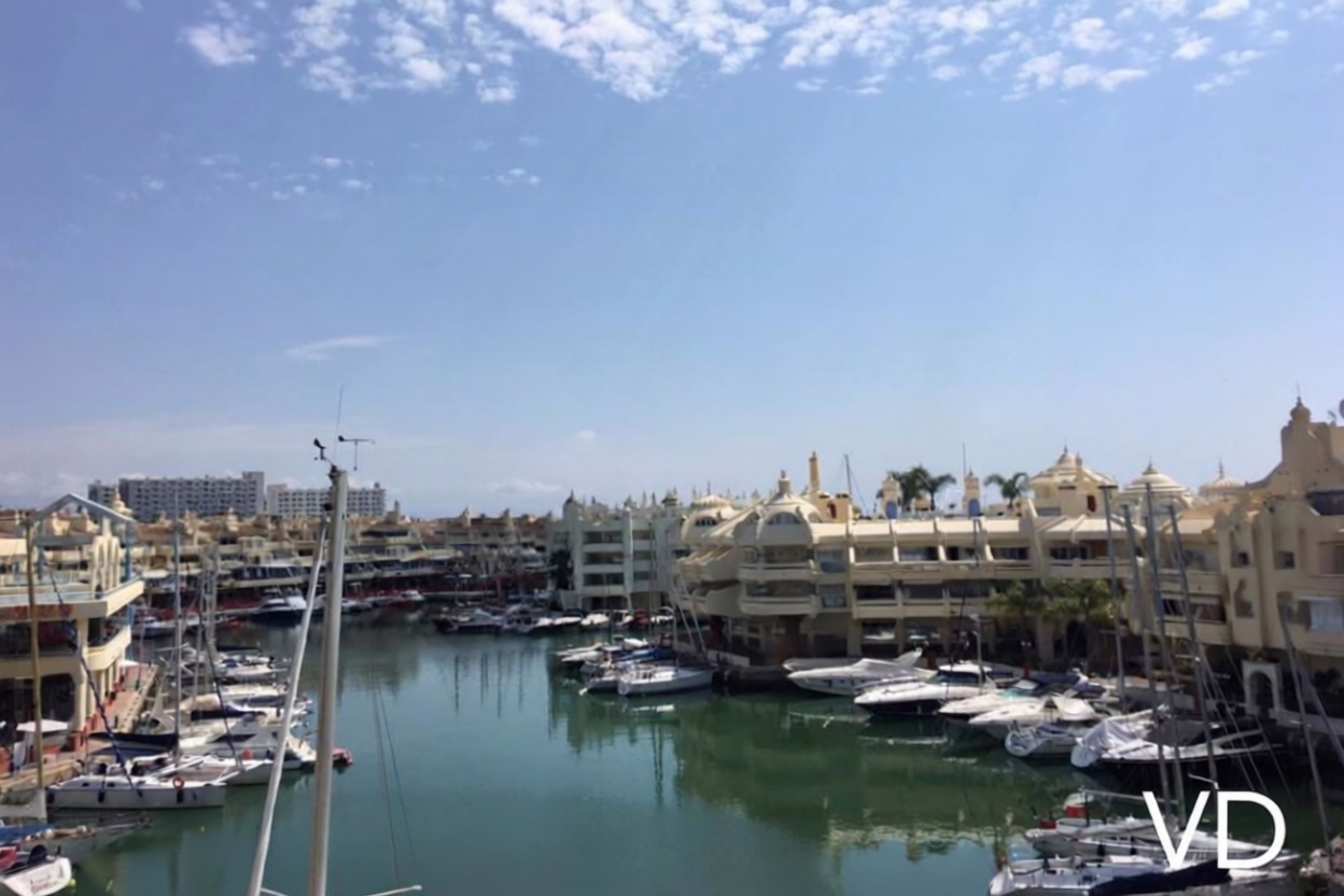 Duplex en première ligne de plage à Benalmádena — Cuisine