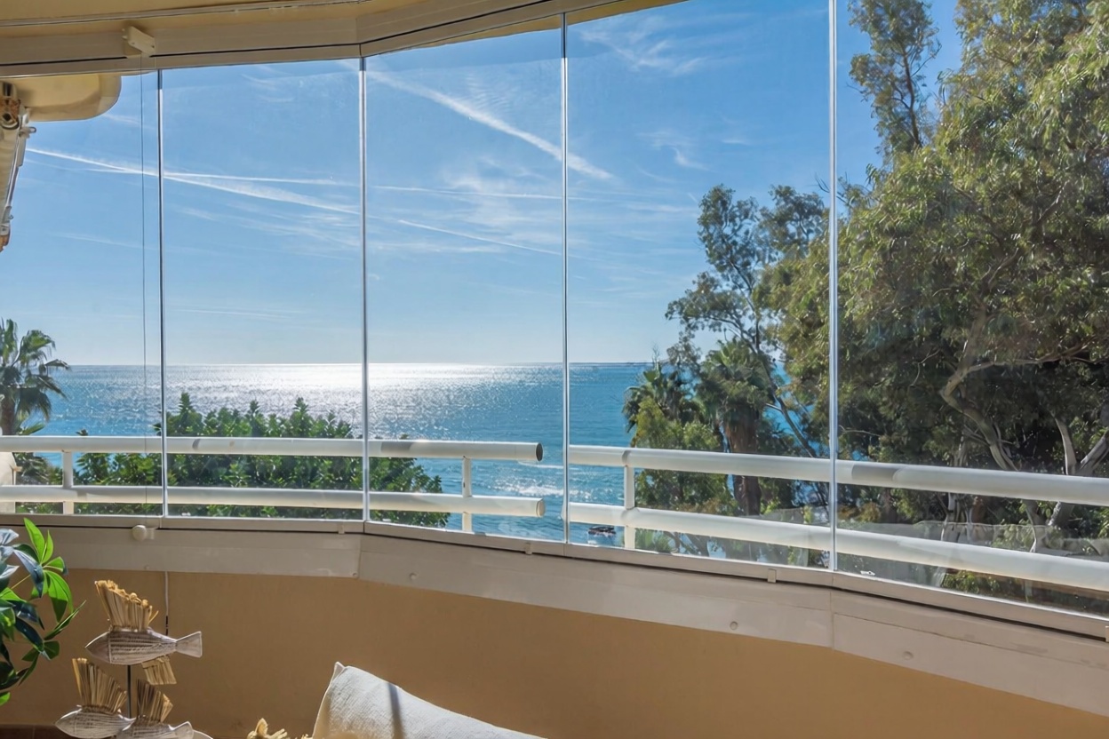 Appartement en première ligne de plage à Benalmádena