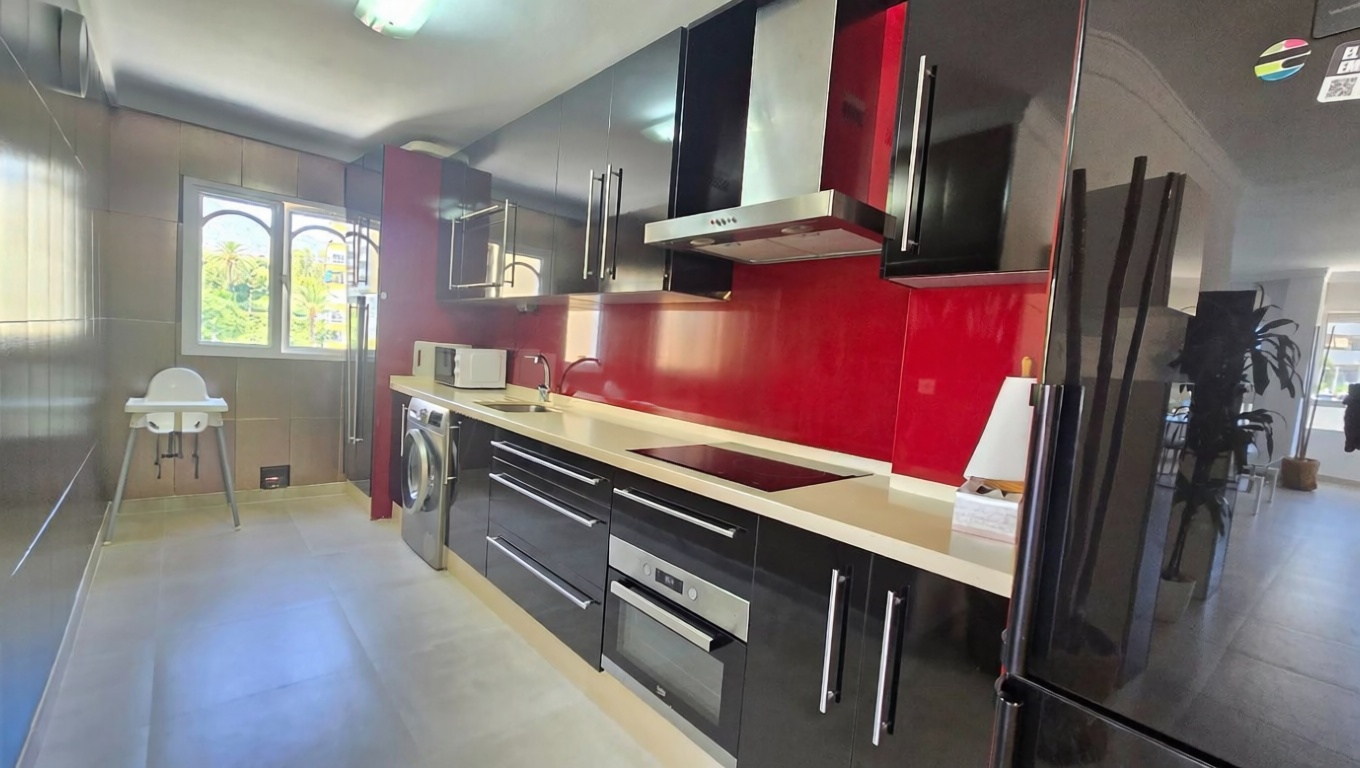 Apartamento em primeira linha de praia em Benalmádena — Cozinha