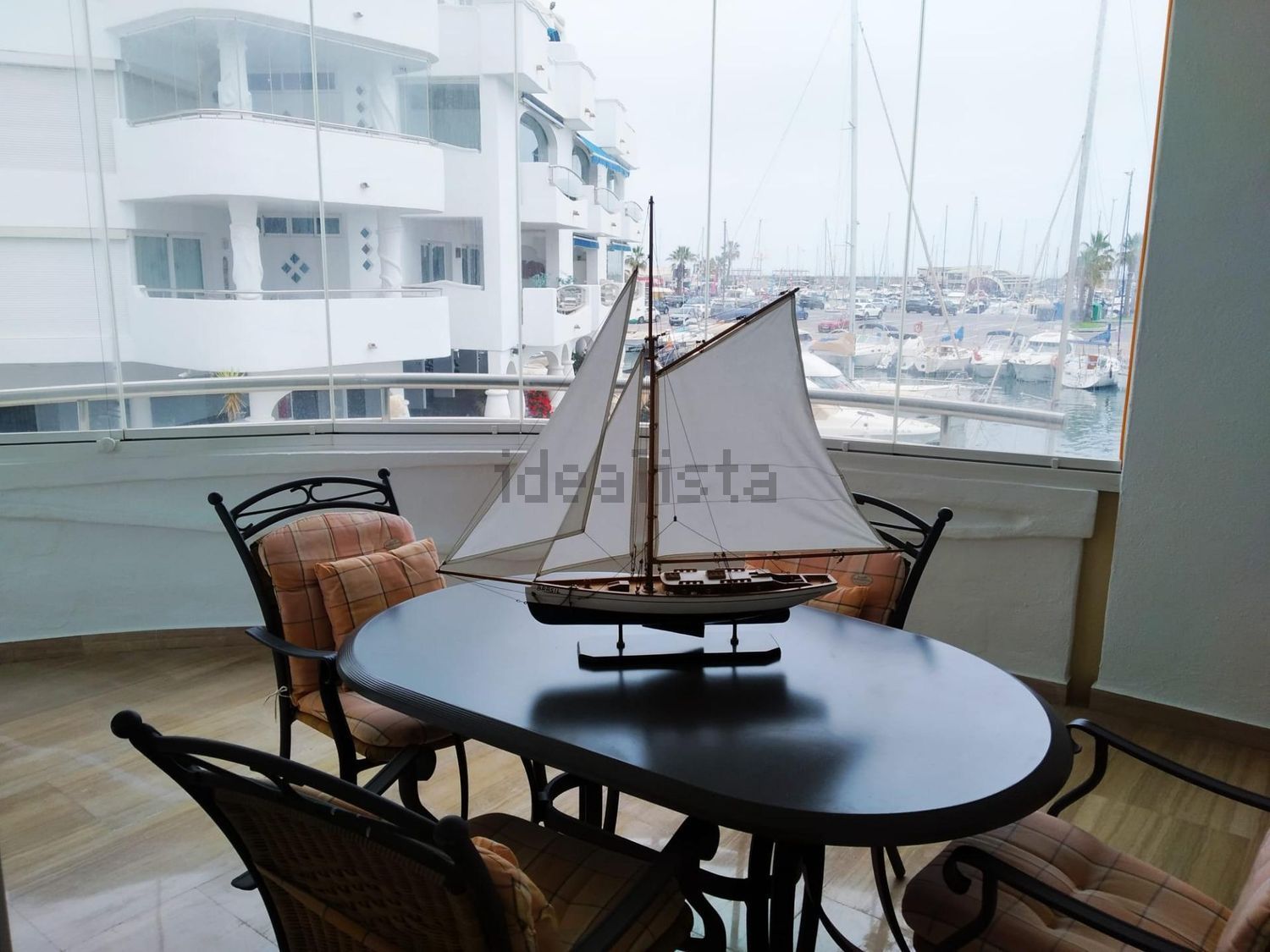 Appartement à vendre pieds dans l'eau à Benalmádena
