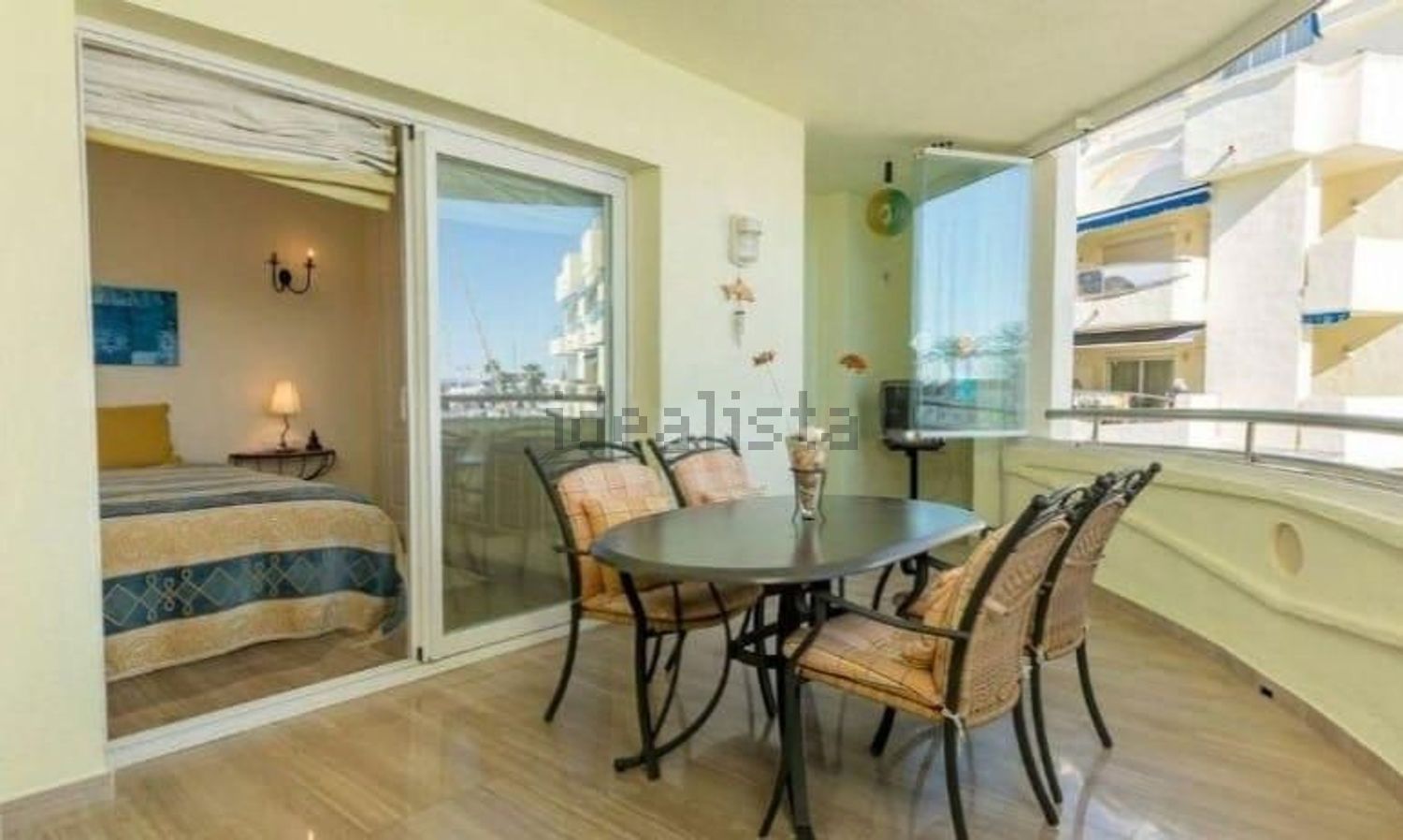 Appartement à vendre pieds dans l'eau à Benalmádena