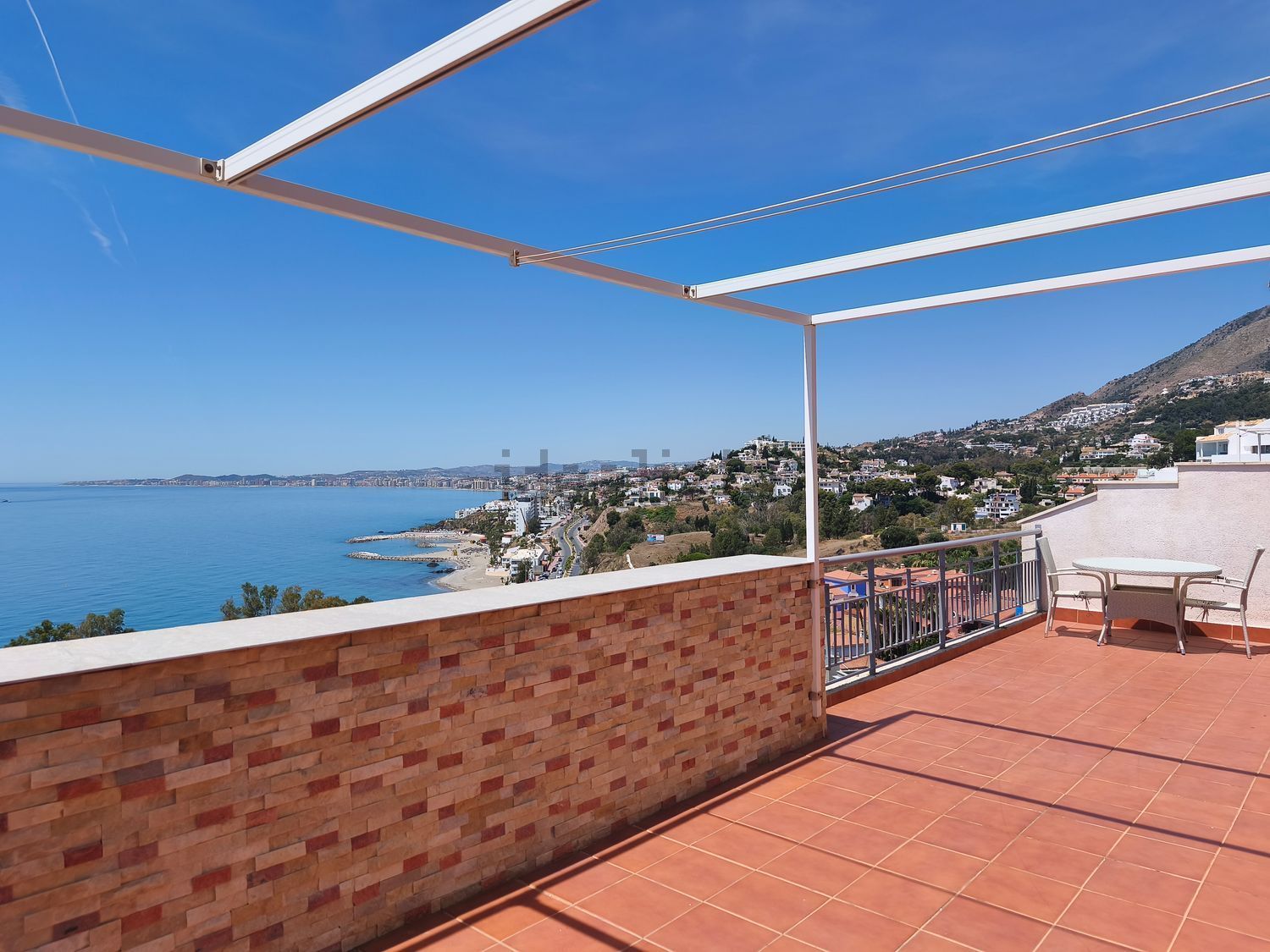 Duplex à vendre pieds dans l'eau à Benalmádena