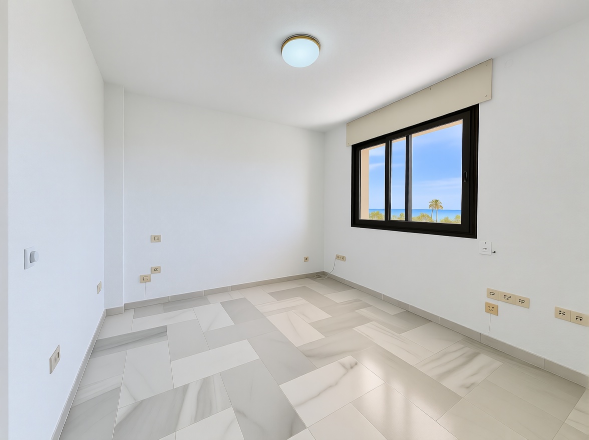 Appartement en première ligne de plage à Torremolinos — Chambre