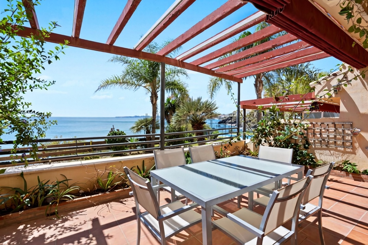 Appartement en première ligne de plage à Benalmádena — Terrasse mer