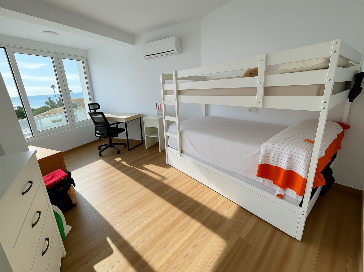 Piso en primera línea de playa en Benalmádena — Dormitorio