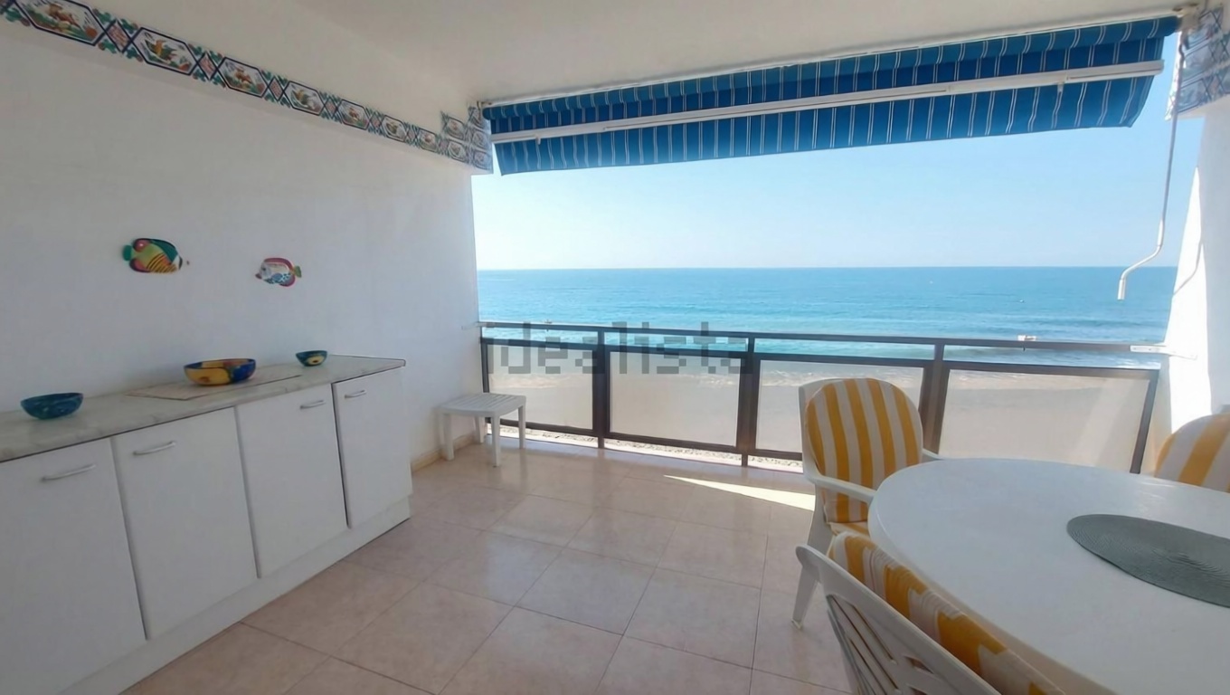 Appartement en première ligne de plage à Benalmádena