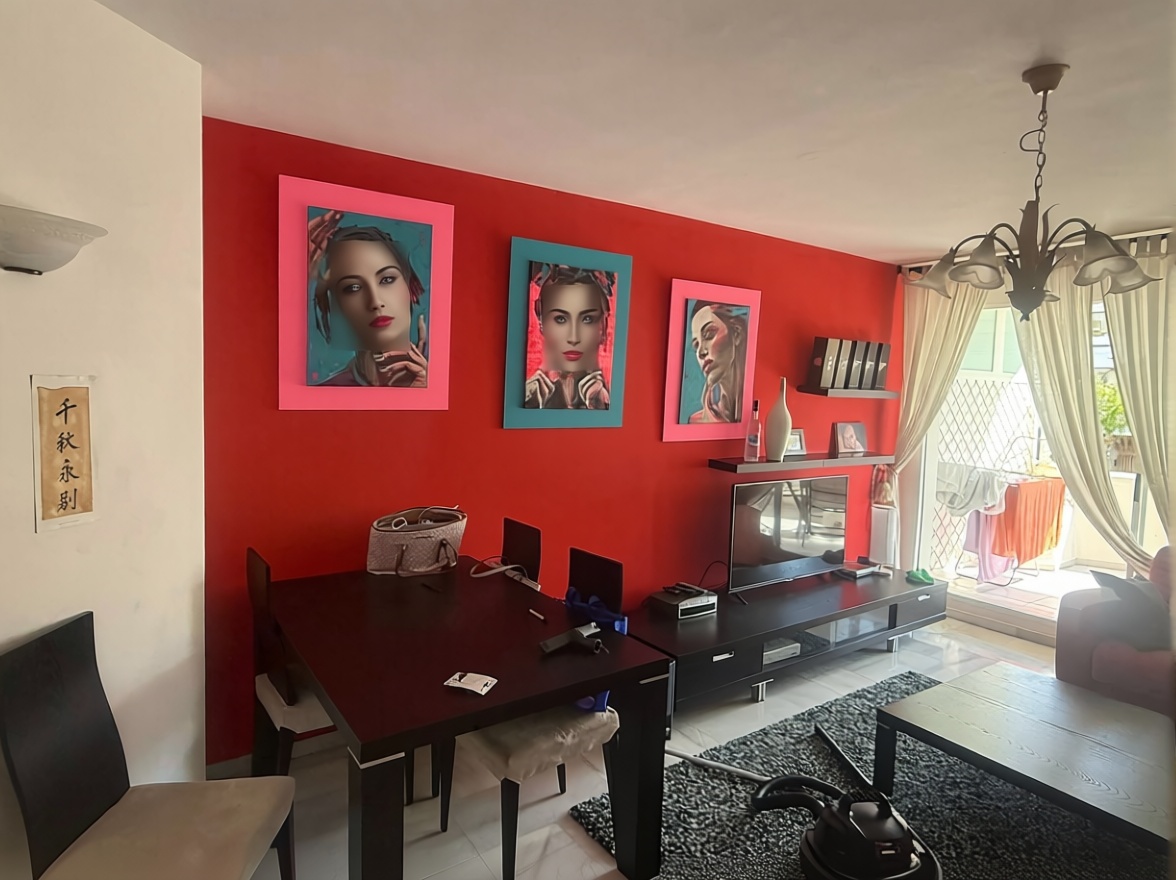 Appartement en première ligne de plage à Benalmádena — Séjour