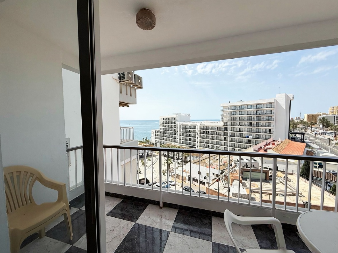 Appartement en première ligne de plage à Benalmádena