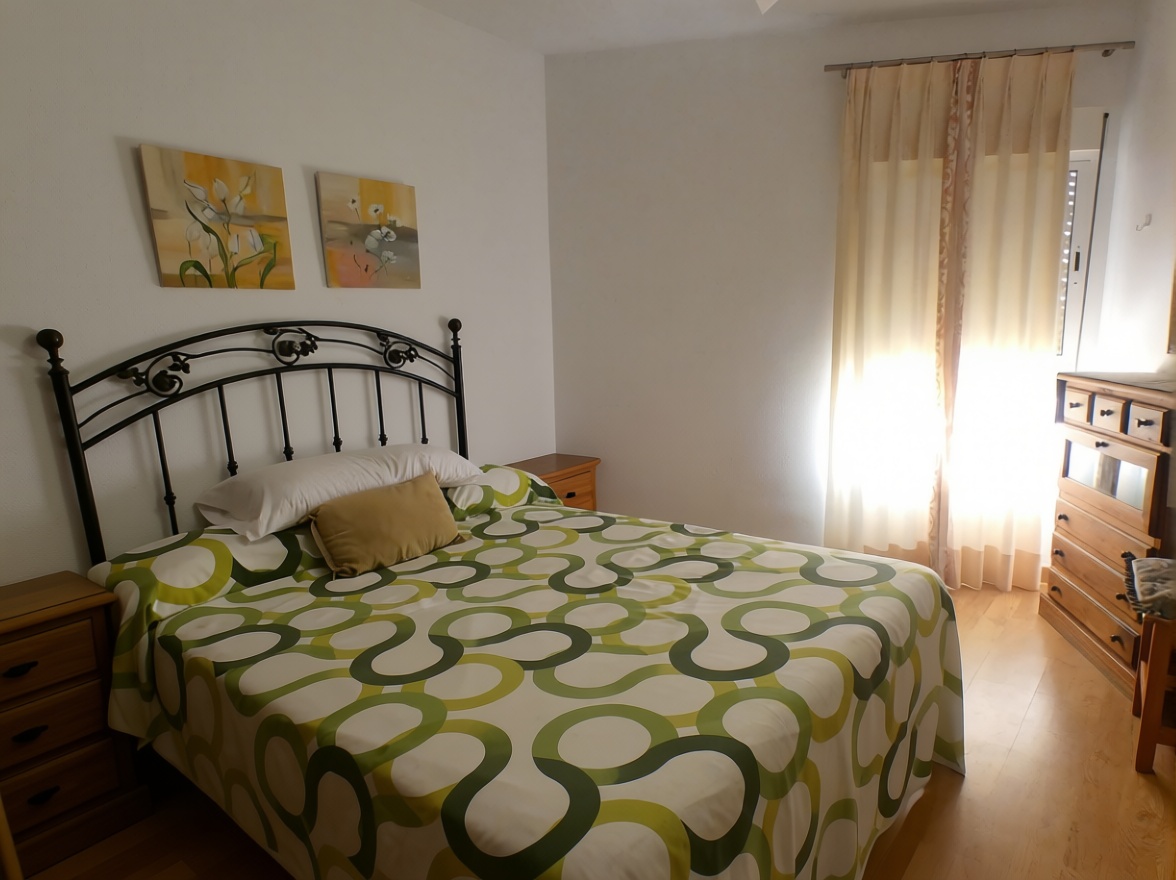 Beachfront flat in Benalmádena — Bedroom