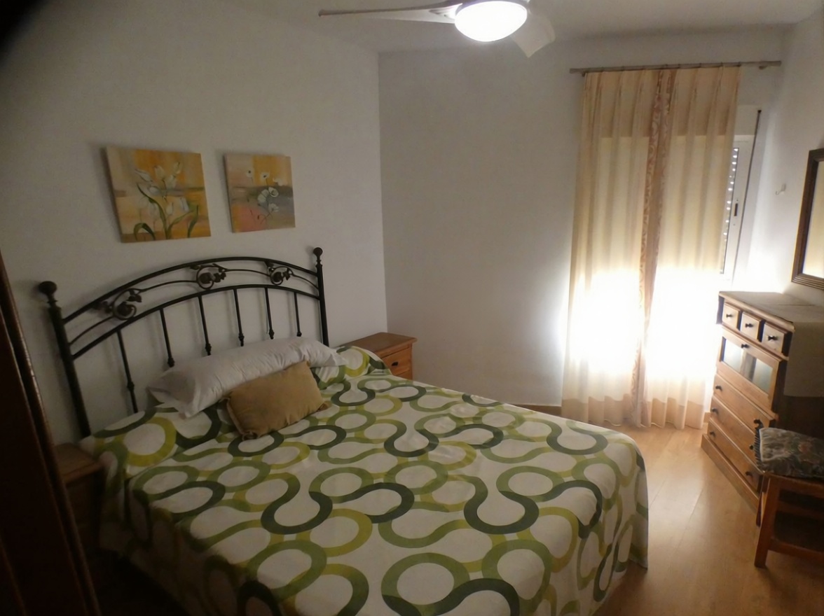 Beachfront flat in Benalmádena — Bedroom