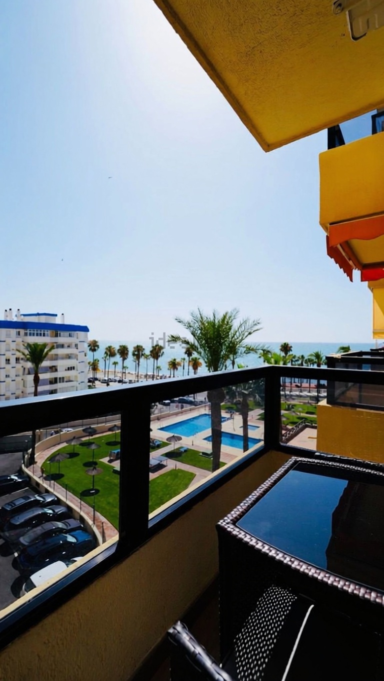 Appartement en première ligne de plage à Benalmádena
